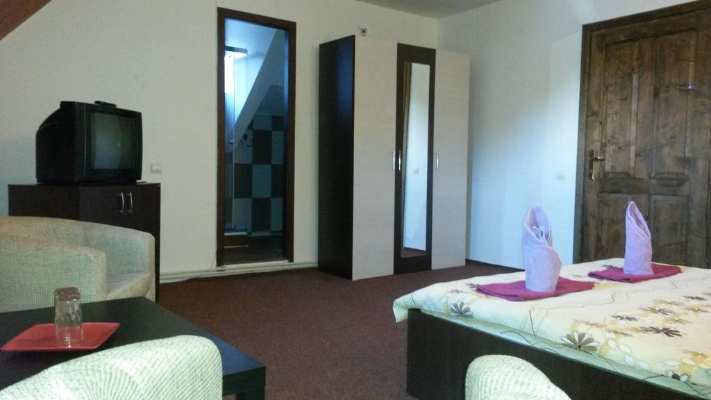 Hotel Casa Frasin Buşteni Pokój zdjęcie